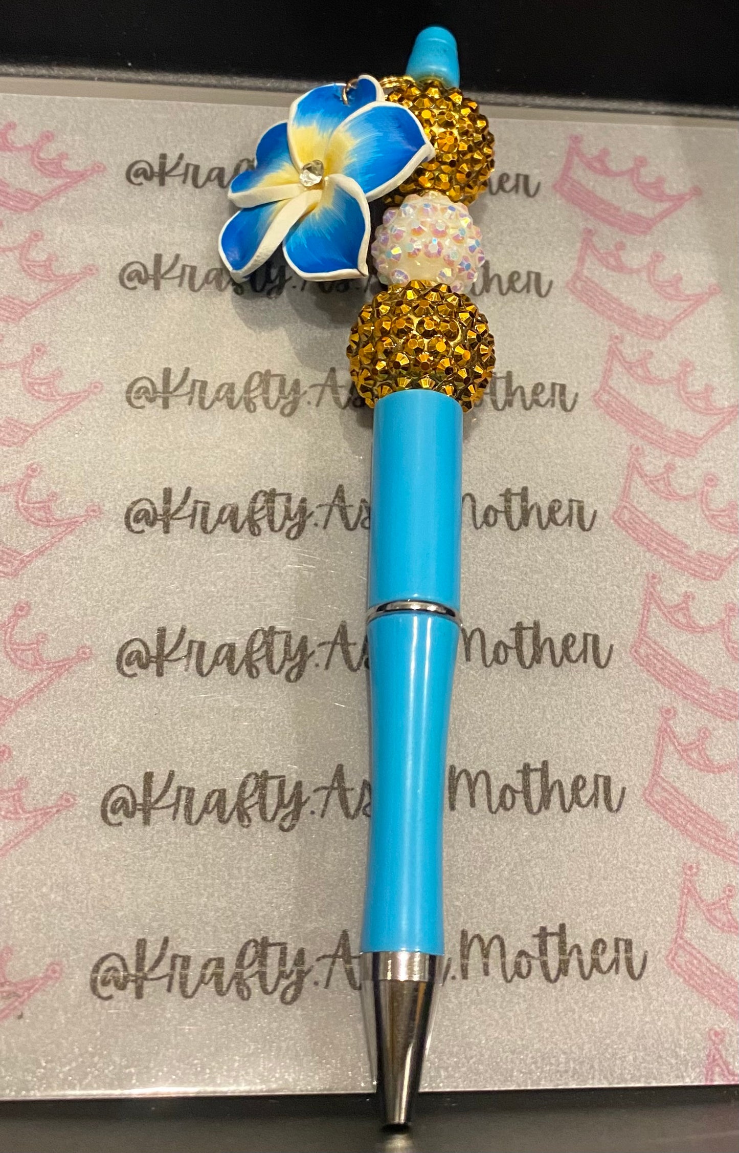 Bubblegum Beaded Pen | Krafty As A Mother