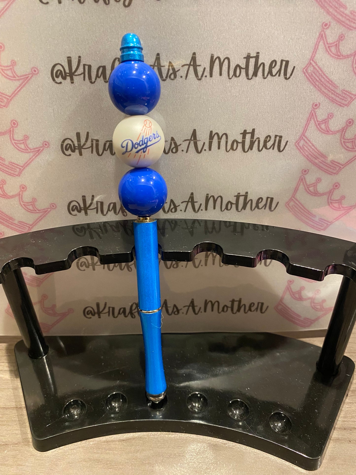 Bubblegum Beaded Pen | Krafty As A Mother