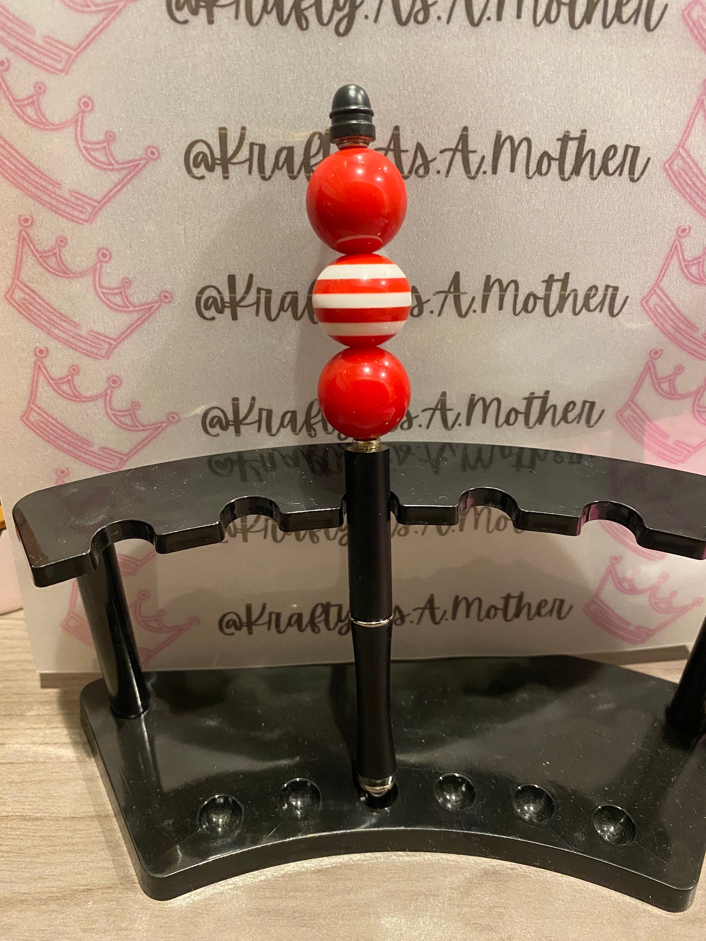 Bubblegum Beaded Pen | Krafty As A Mother