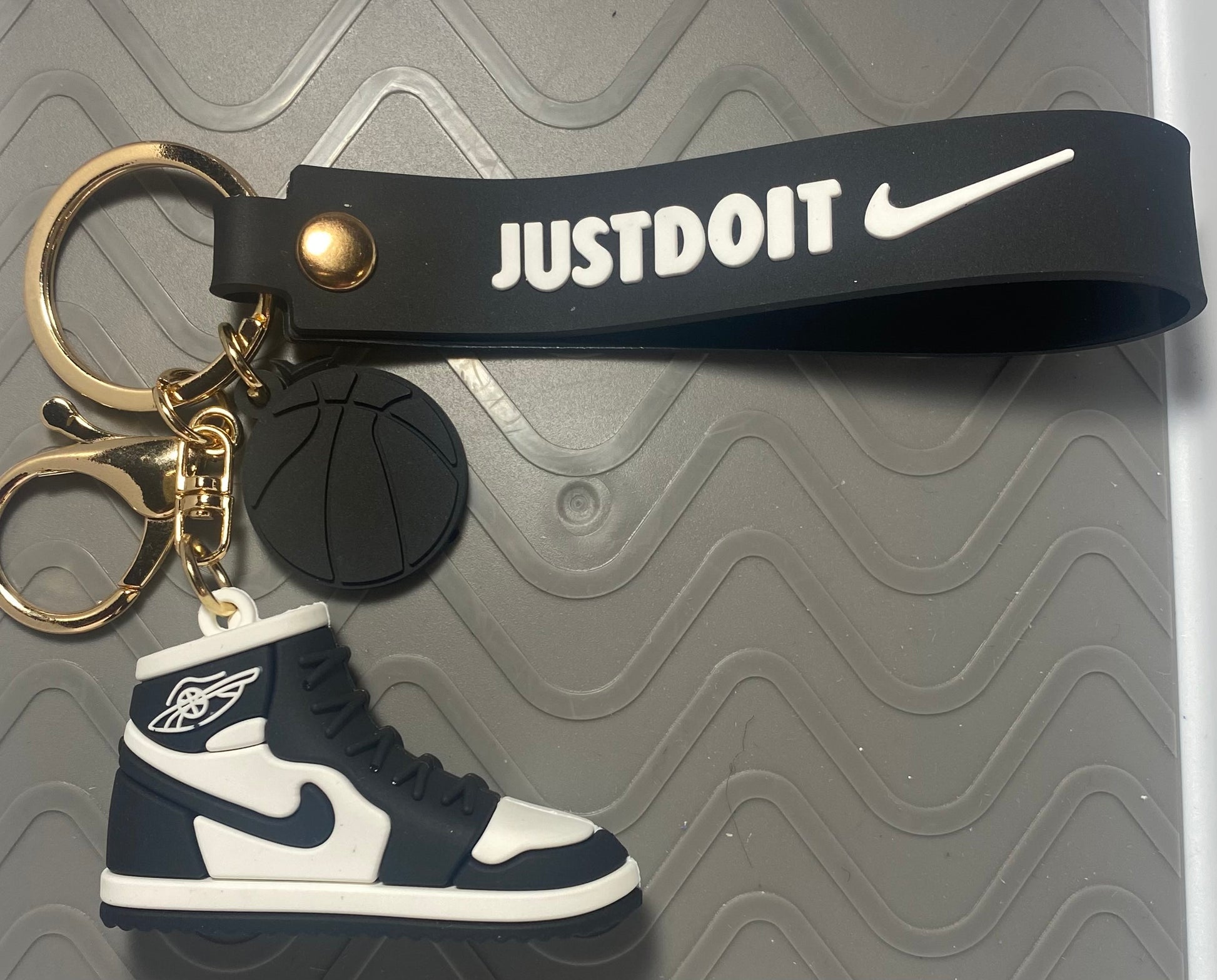 Shoe Keychain NKE Black| Krafty As A Mother, LLC