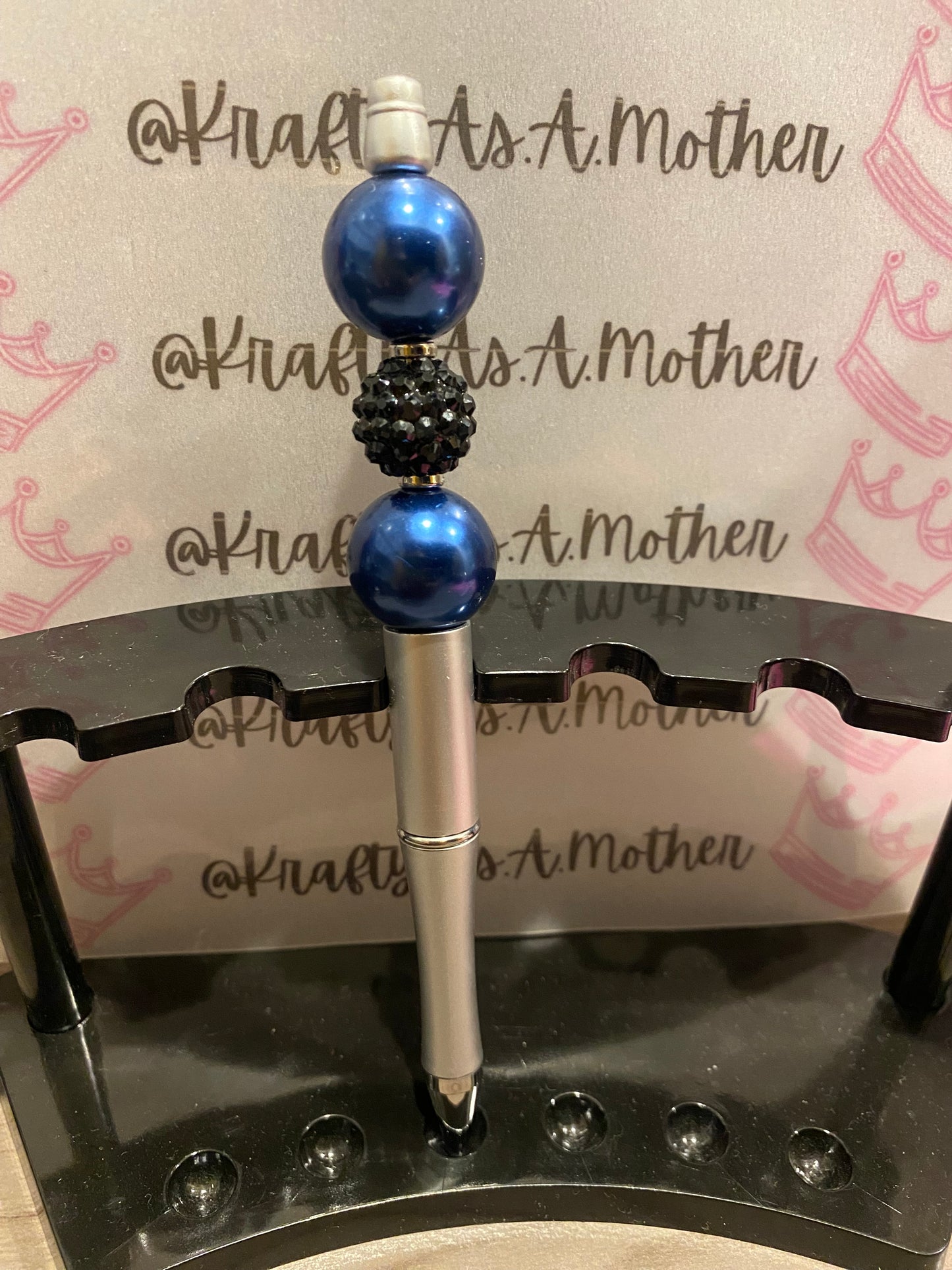 Bubblegum Beaded Pen | Krafty As A Mother