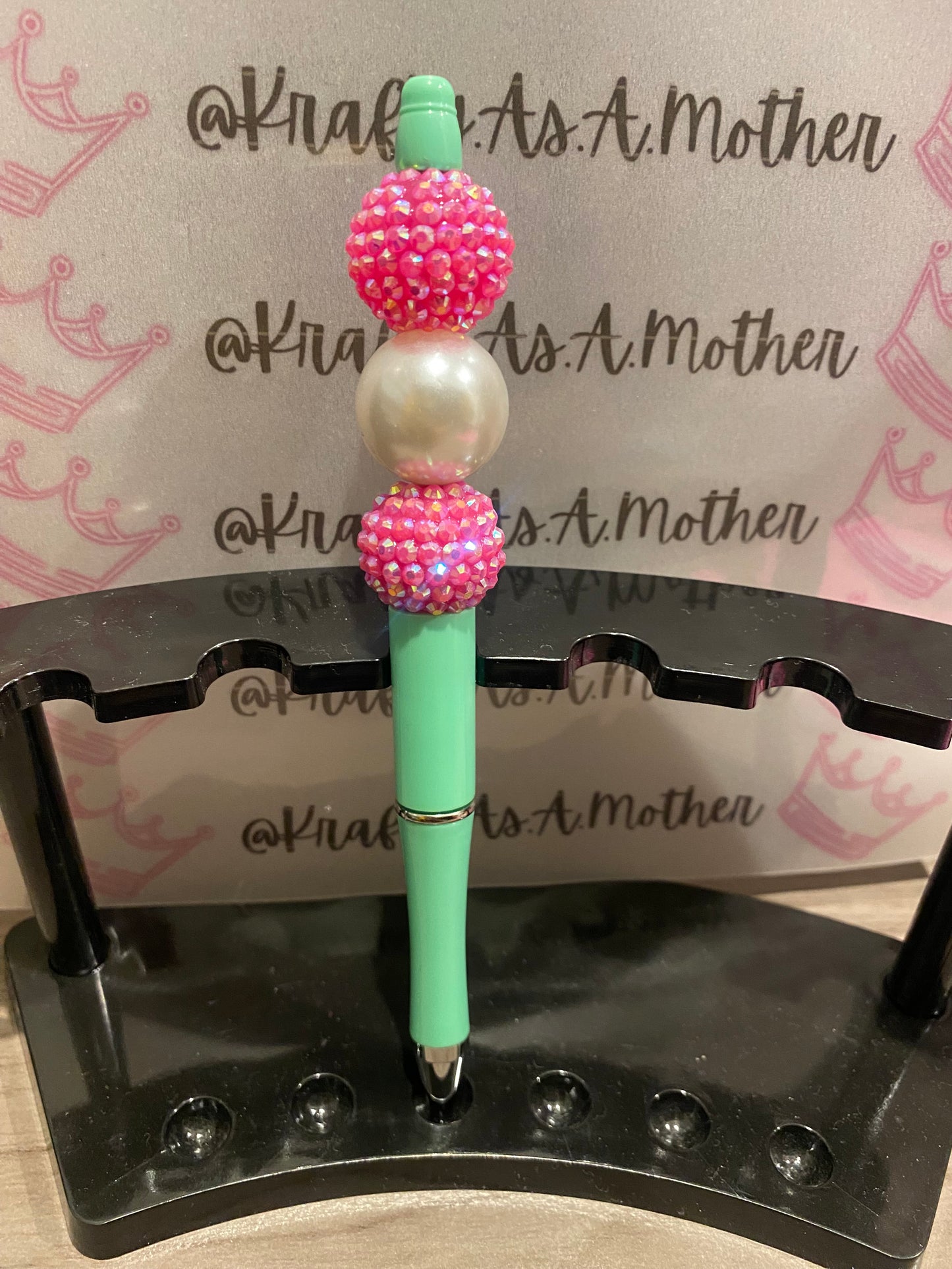 Bubblegum Beaded Pen | Krafty As A Mother